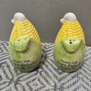 Corn Palace Mitchell SD Salt Pepper Shaker Set #129